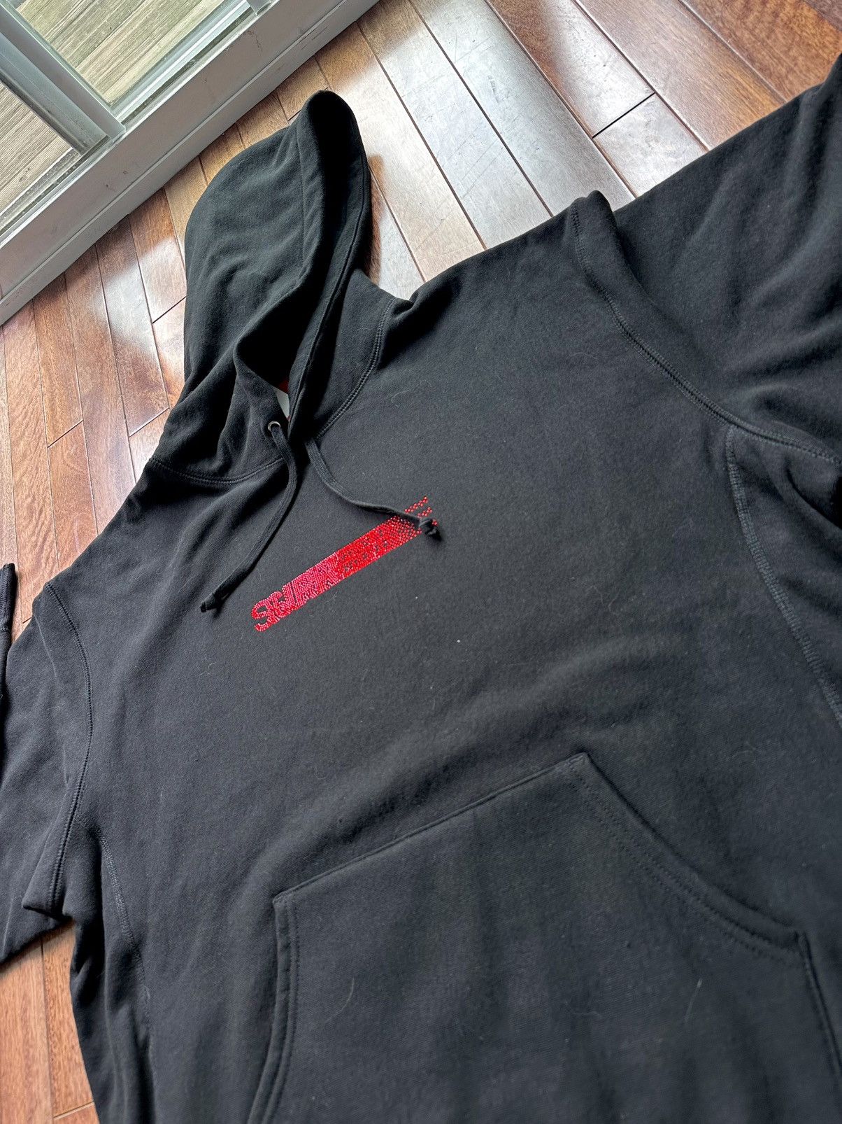 Supreme x Swarovski Supreme Swarovski Motion Logo Hoodie Large Black - Black - Size L - Back View