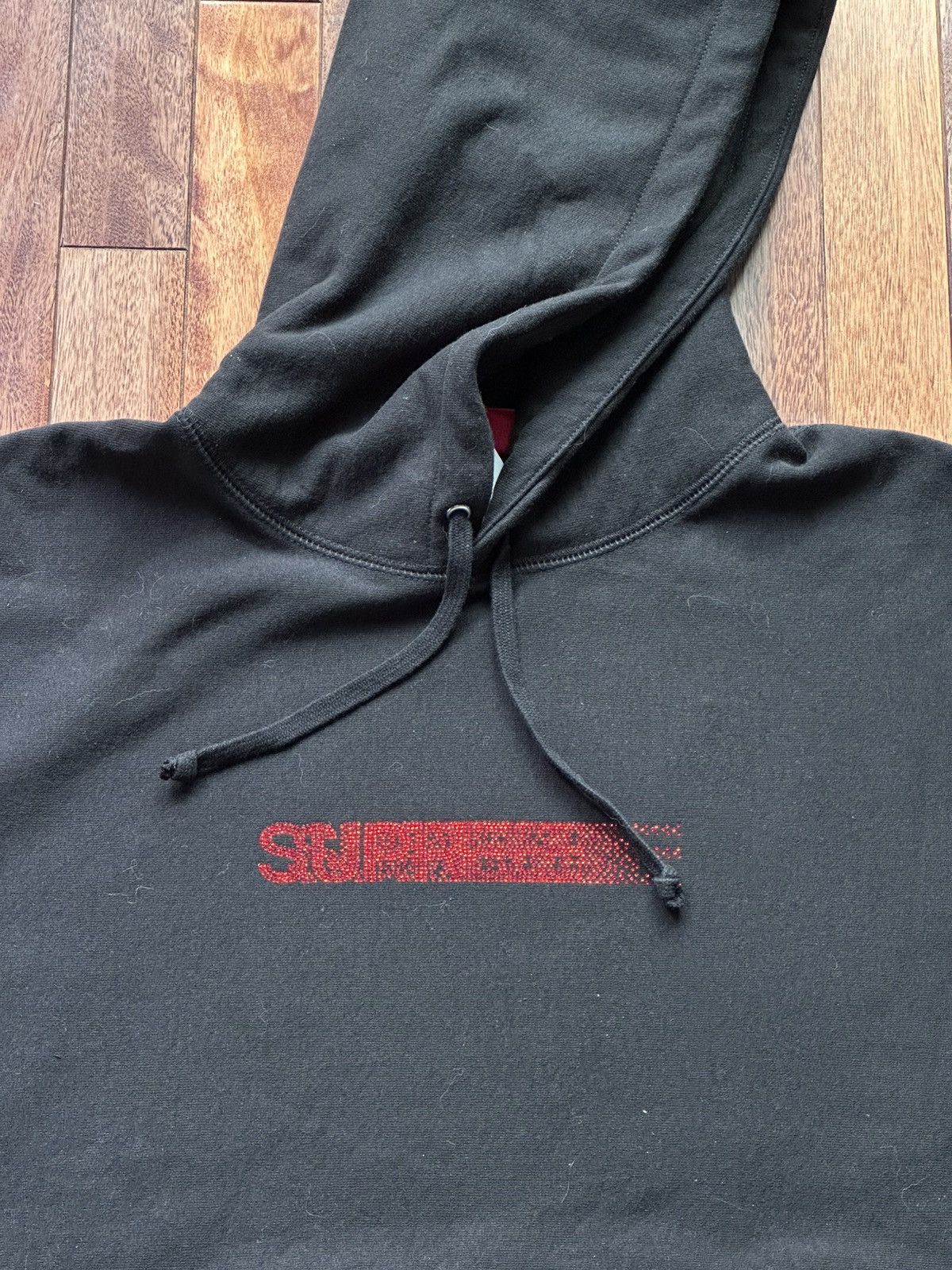 Supreme x Swarovski Supreme Swarovski Motion Logo Hoodie Large Black - Black - Size L - Tag/Label