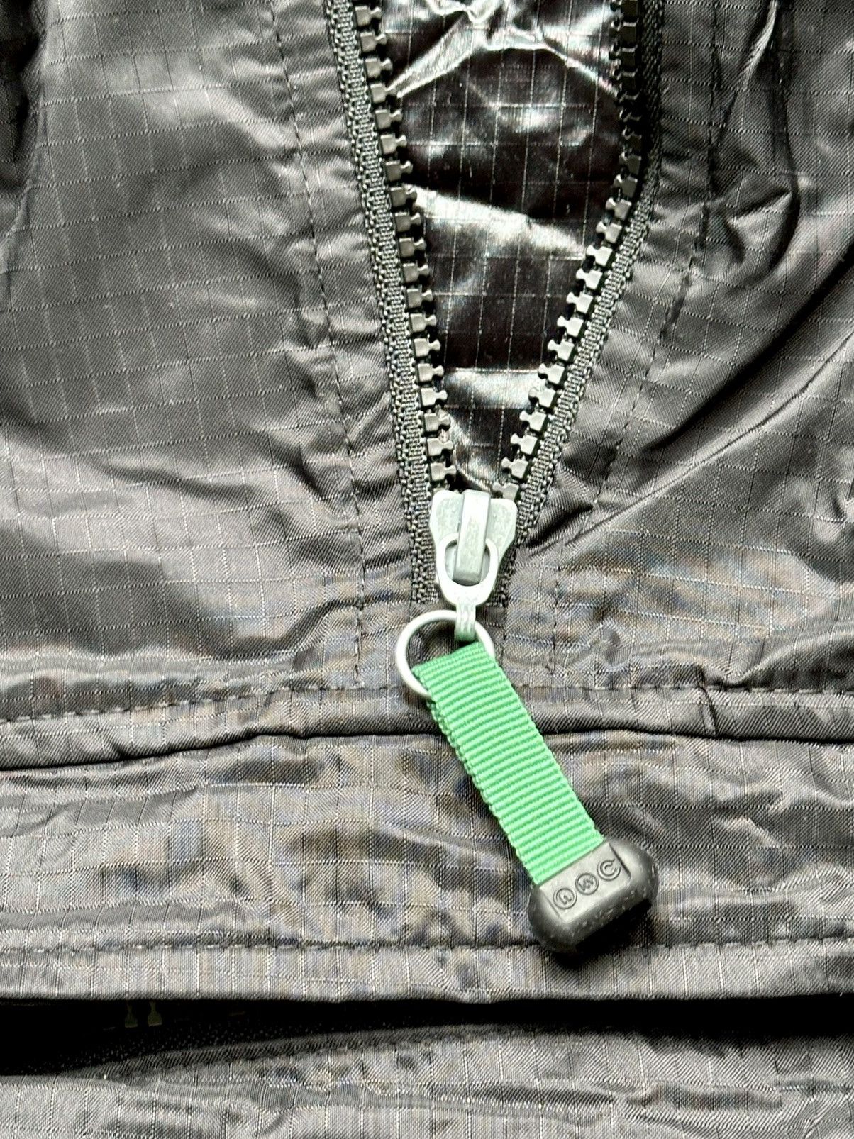 HIDDEN One Size  H Logo Packable Anorak - Black - Size XL - View 8