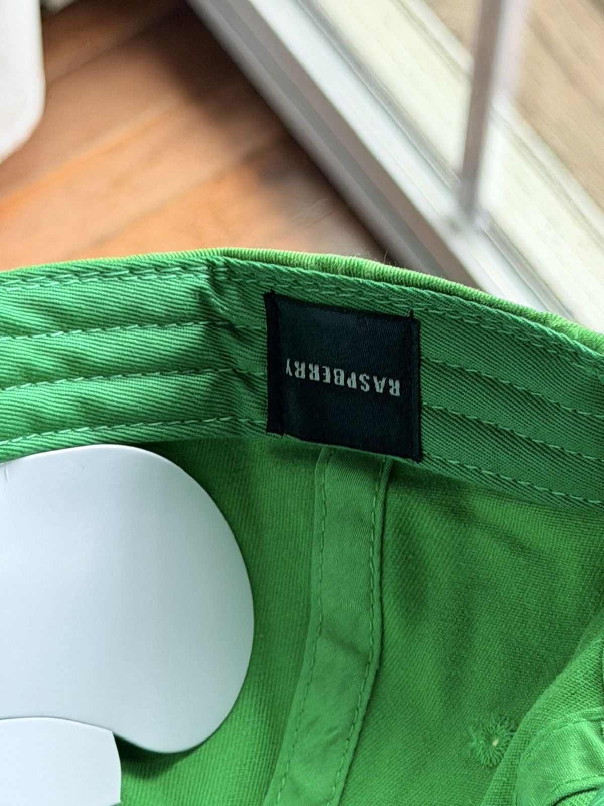 The GV Gallery Gv Gallery Raspberry Hills Chicken Combo Hat - Green - Size OS - Detail Shot