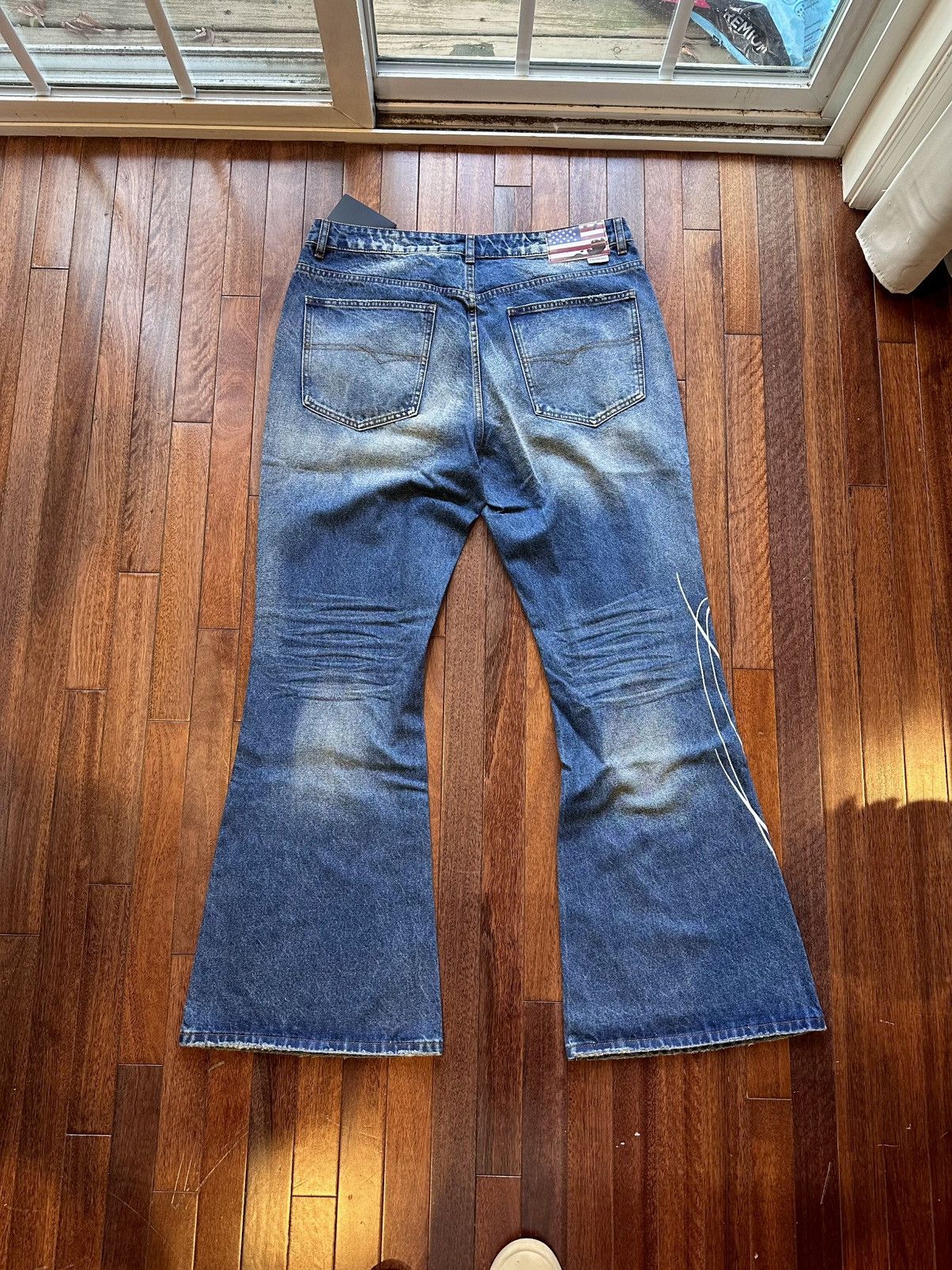 The GV Gallery Gv Gallery Raspberry Hills Miley Cyrus Denim - Size 36 - Detail Shot