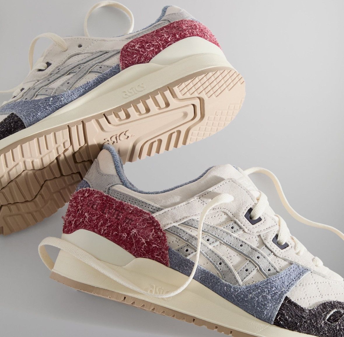 Asics10. Asics Ronnie Fieg For Asics Gel Lyte Iii Remastere - Red - Size 5 - View 8
