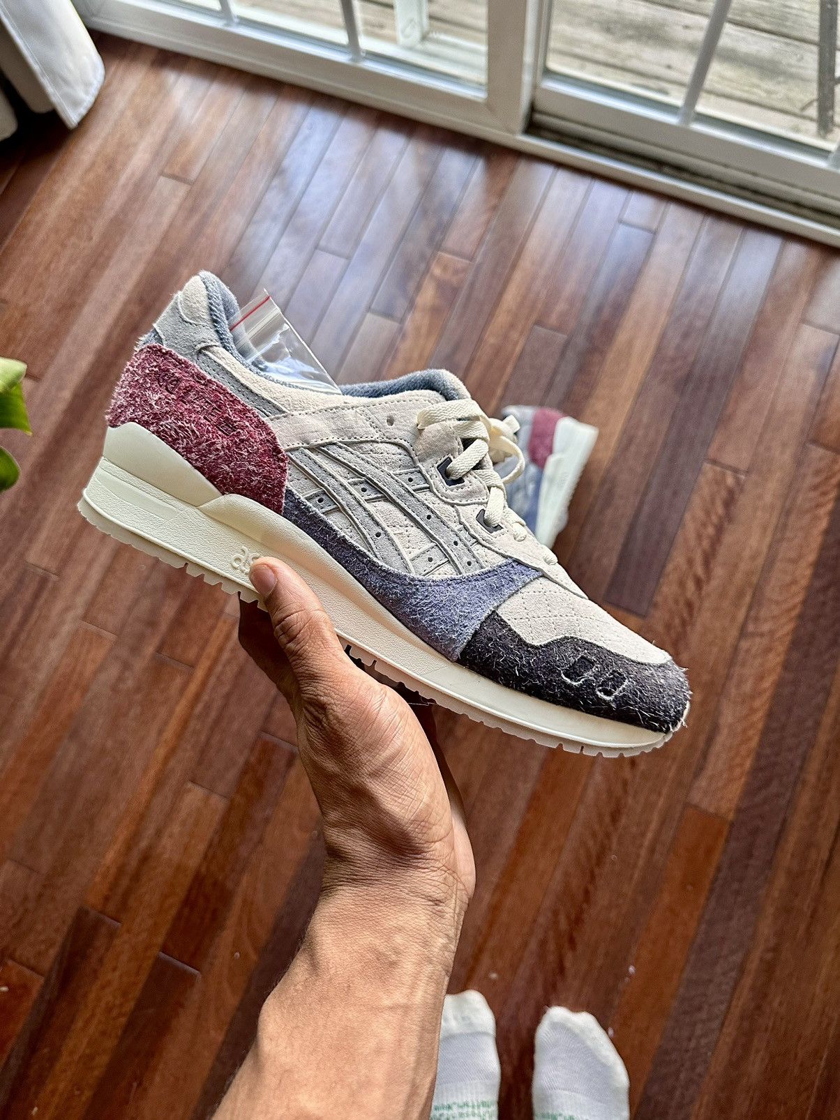 Asics10. Asics Ronnie Fieg For Asics Gel Lyte Iii Remastere - Red - Size 5 - Back View