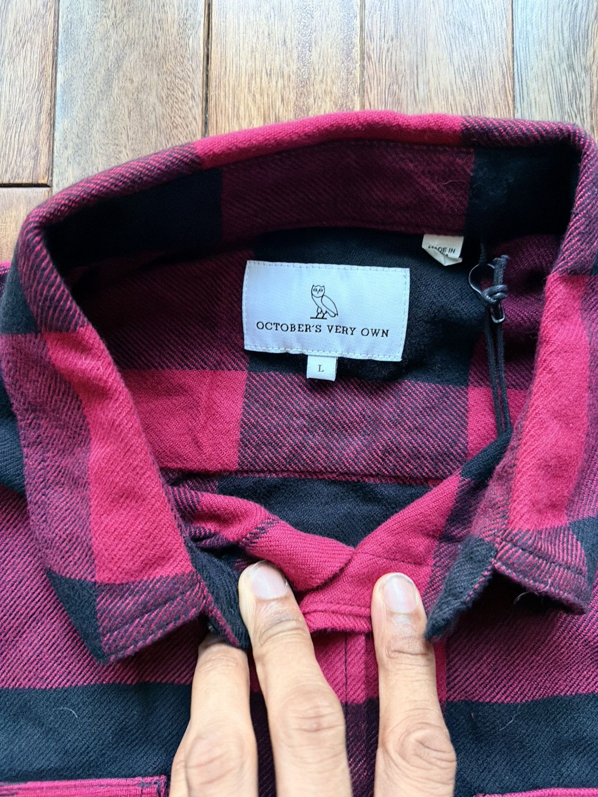 October's Very Own October Very Own Octobers Very Own Ovo Plaid Flann - Red - Size M - Detail Shot