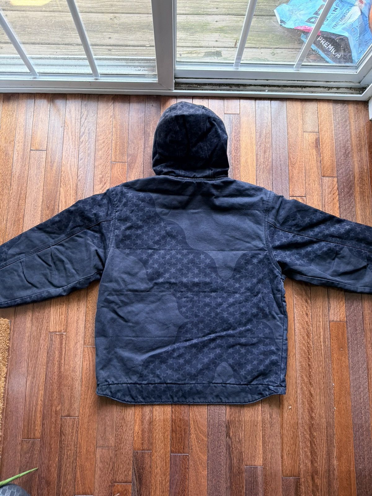 Supreme Flag Quilted Hooded Work Jacket Black Large - Black - Size L - Detail Shot