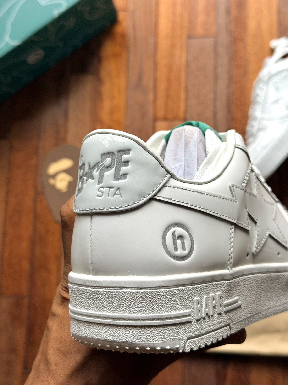 Bape Hidden  Sta 1 Friends Family Patent Leather Size 1 - White - Size 10 - View 5