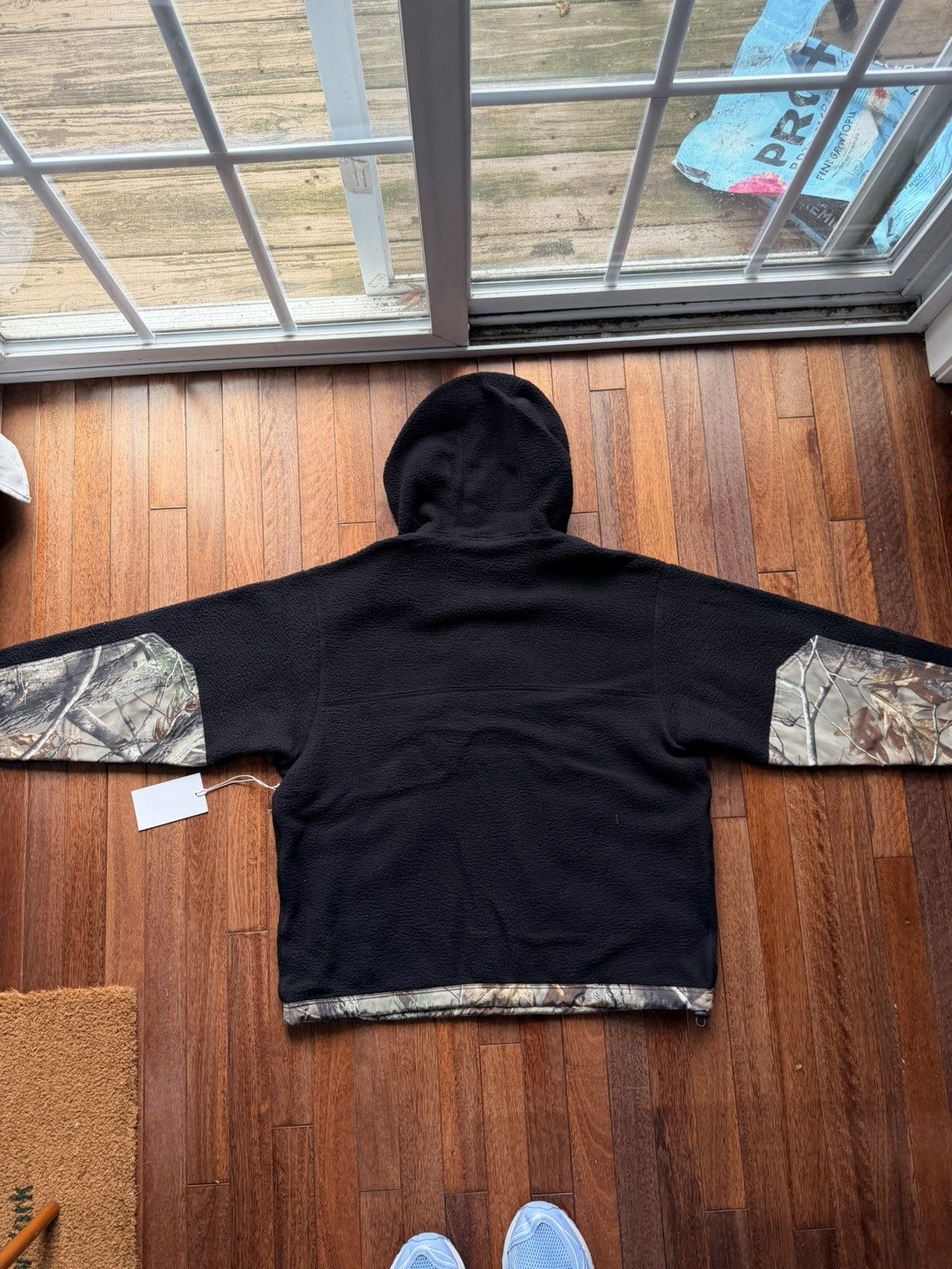 JJJJound City Camper Top Quarter Zip Medium - Black - Size M - Tag/Label