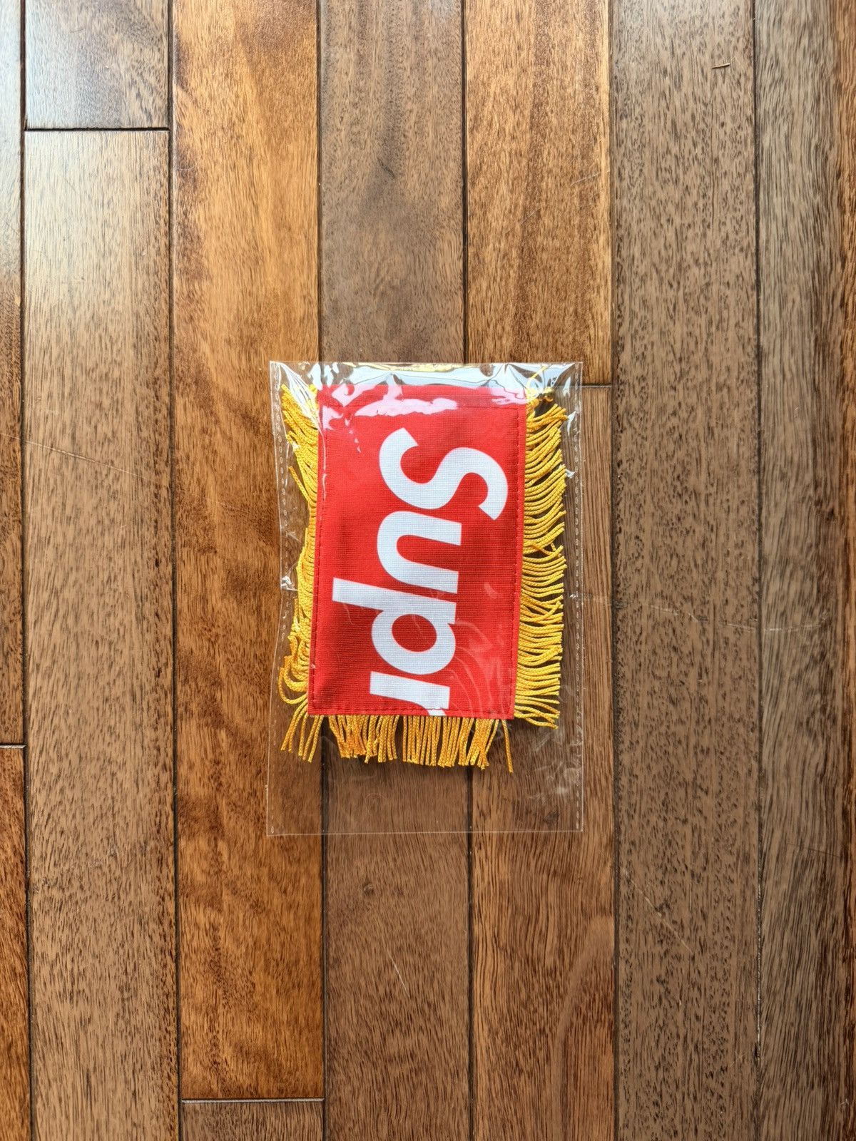 Supreme Hanging Flag Free Gift FW26 Three Flags - Red - Size OS - Tag/Label