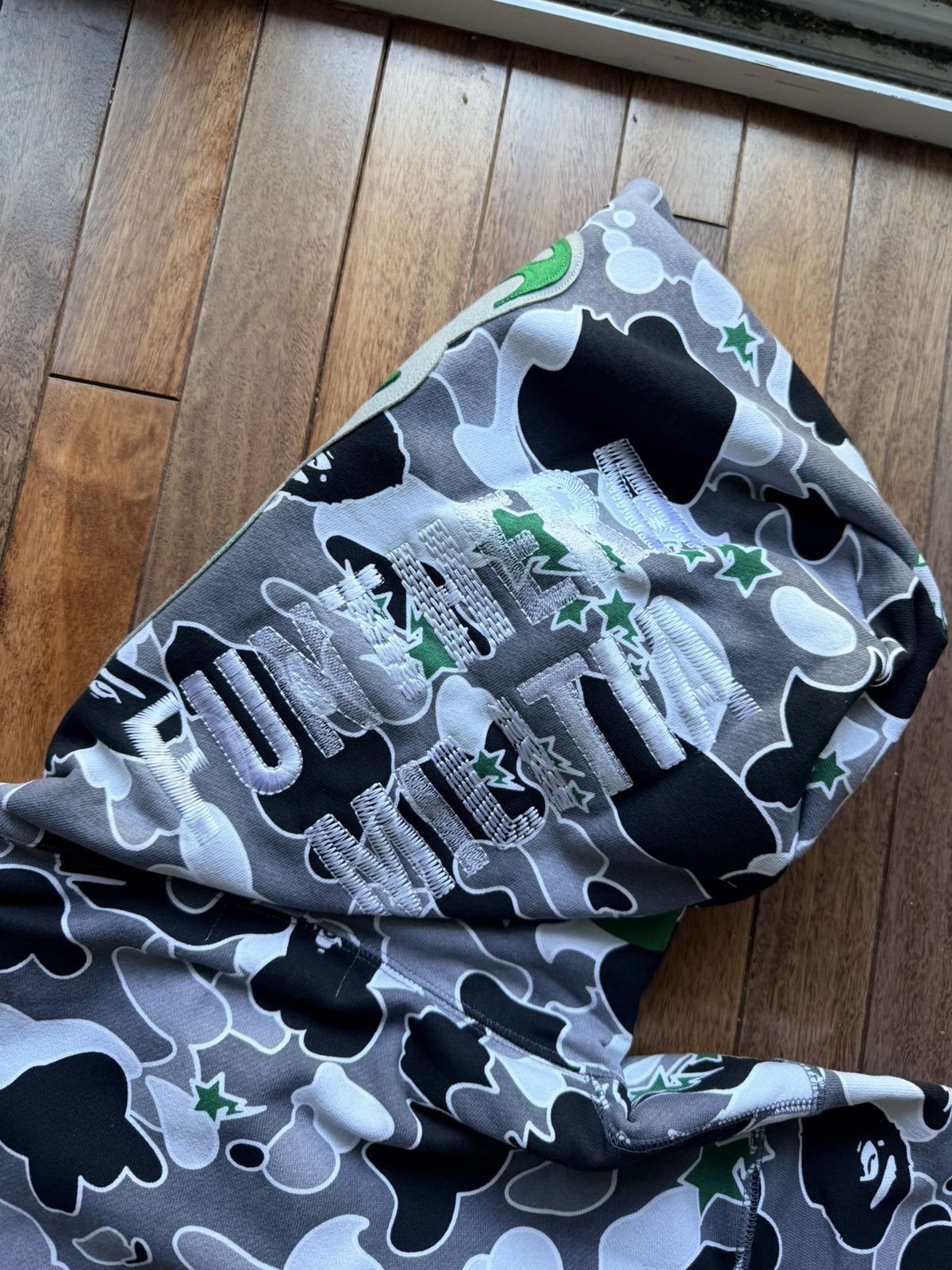 Bape X Hidden Sta Camo Tiger Full Zip Hoodie - Red - Size XL - View 9