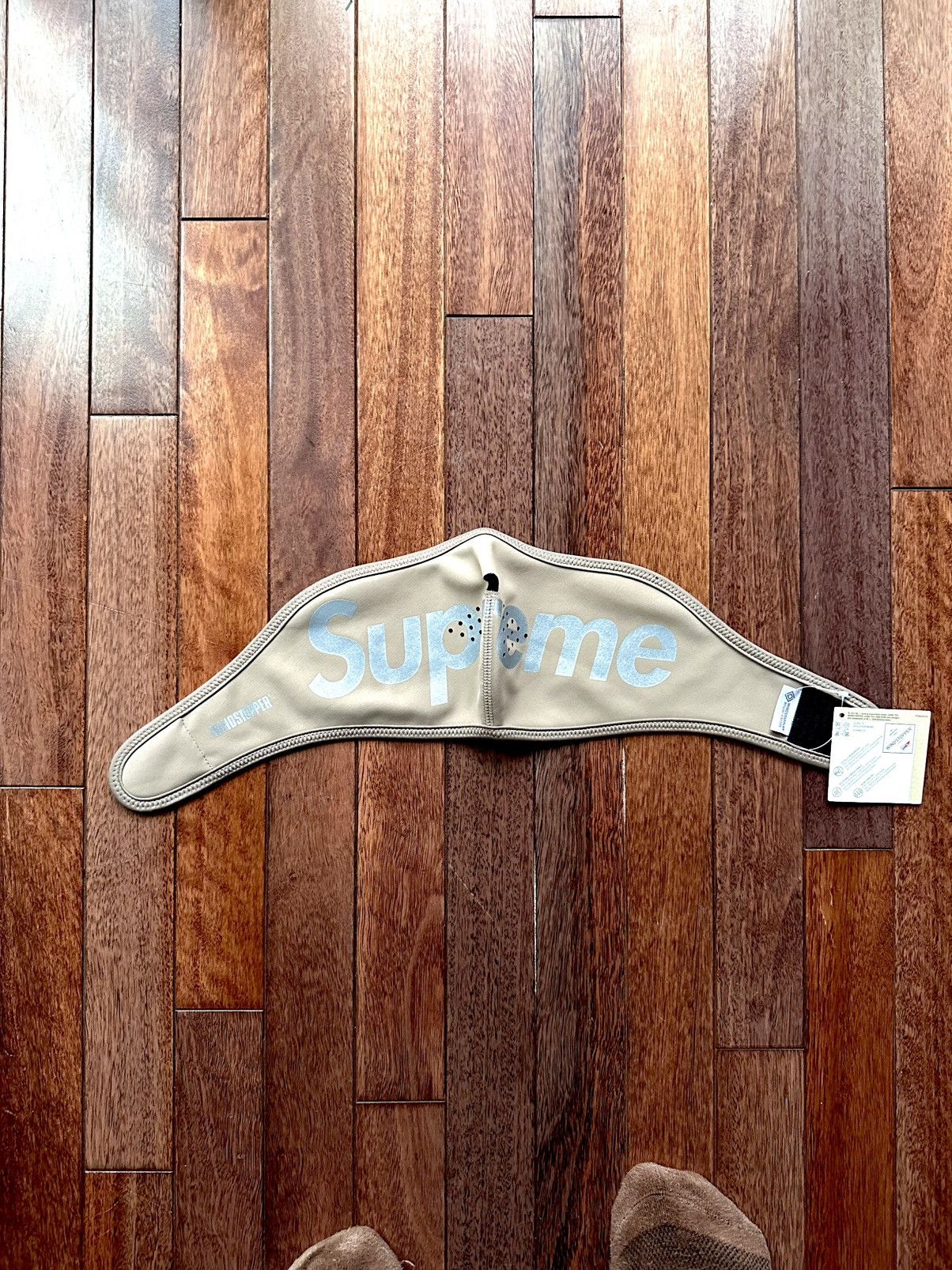 Supreme Windstopper 3M Facemask Taupe - Size OS - Tag/Label