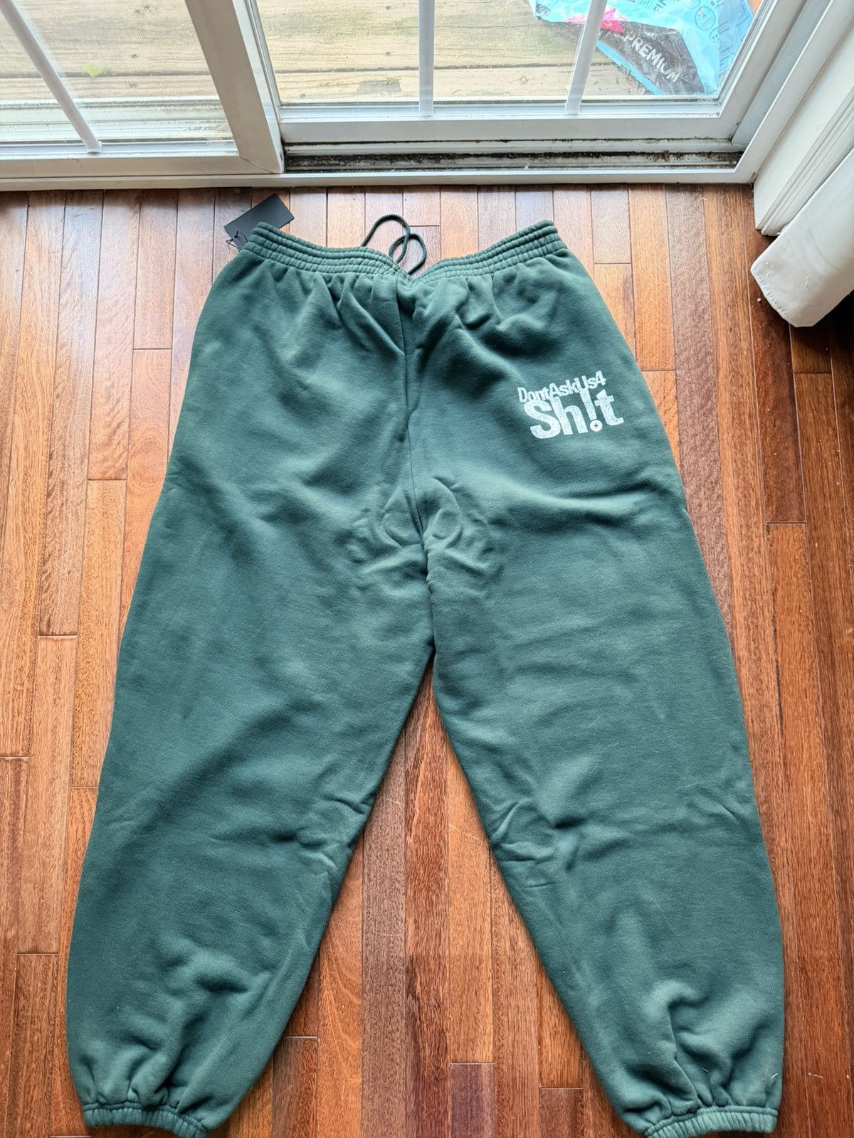 The GV Gallery Gv Gallery Greedy Unit Garbage Sweatpants - Green - Size 36 - View 6